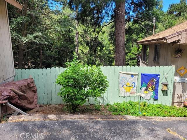 Crestline, CA 92325,22726 Ponderosa Drive