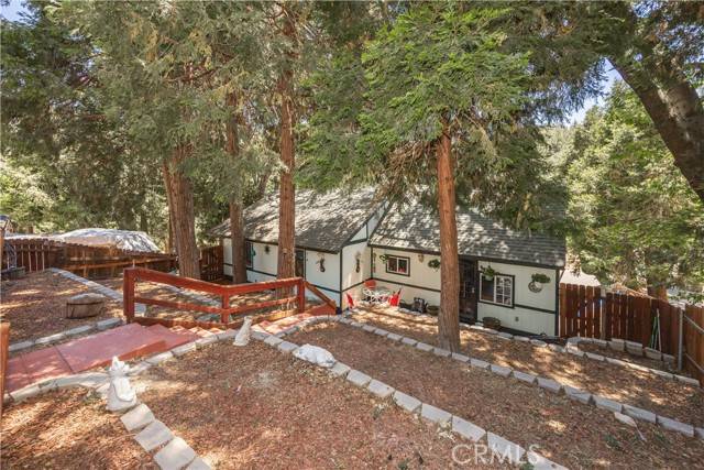 Crestline, CA 92325,519 S Dart Canyon Road