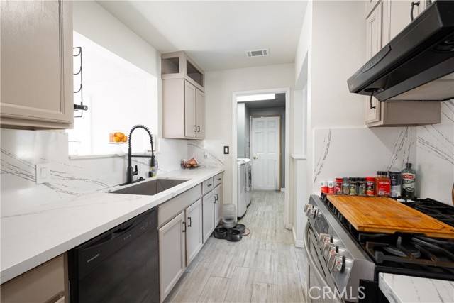 Poway, CA 92064,14514 KENNEBUNK