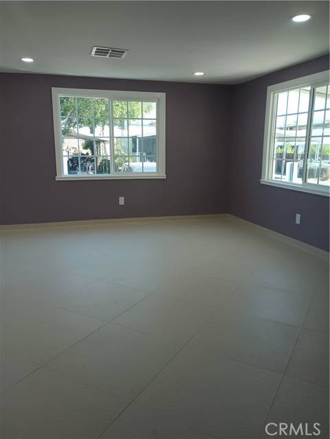 Rialto, CA 92376,350 S Willow #134