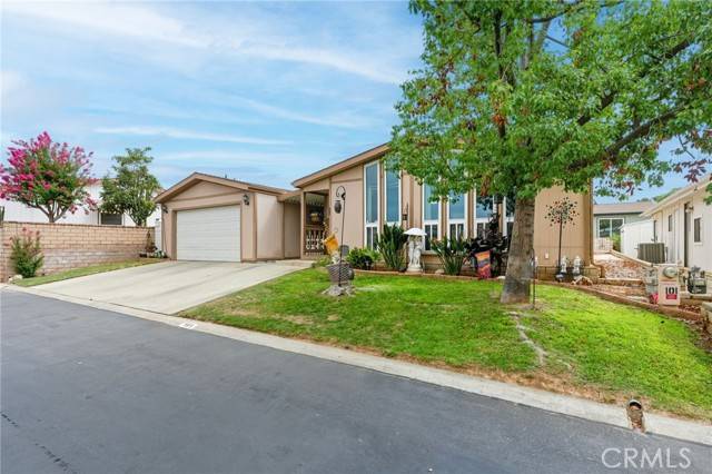 Calimesa, CA 92320,10961 Desert Lawn Drive #101