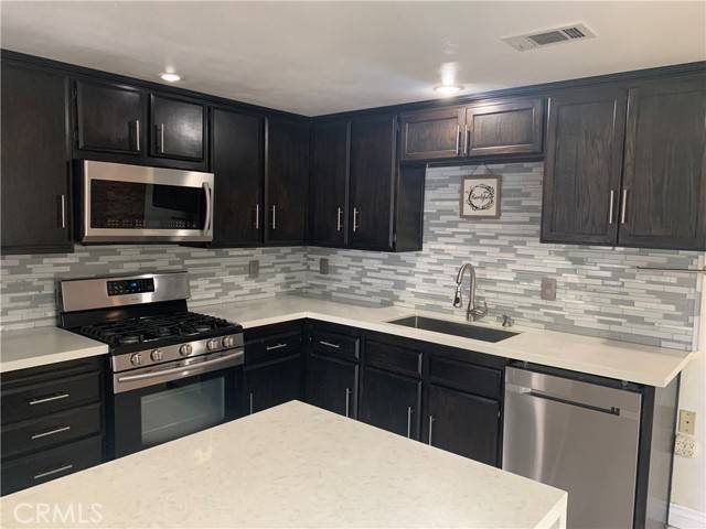 San Bernardino, CA 92404,1974 E Lynwood Drive