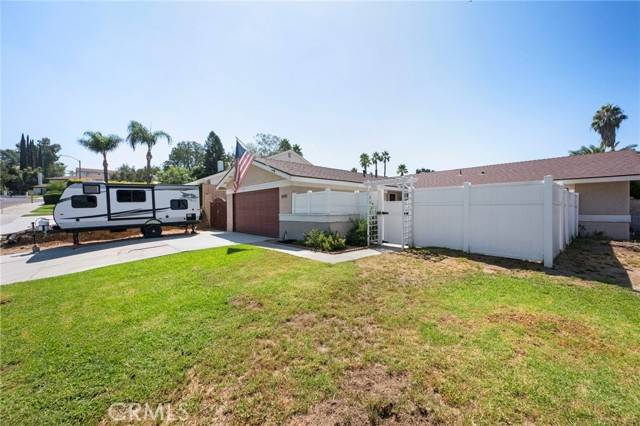 Riverside, CA 92506,6141 Bluffwood Drive