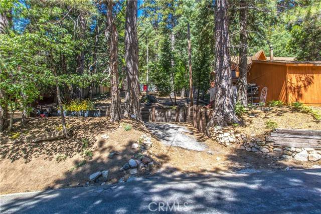 Running Springs, CA 92382,2212 Spring Oak Drive