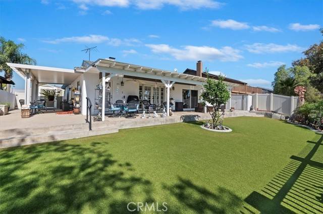 Corona, CA 92879,443 Termino Avenue