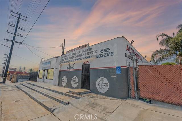 Bellflower, CA 90706,16529 Lakewood