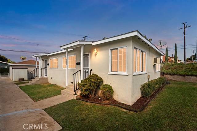 Fullerton, CA 92833,433 N Basque