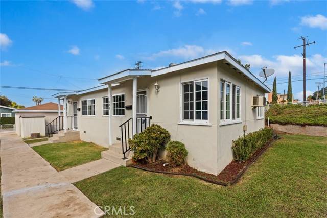 Fullerton, CA 92833,433 N Basque