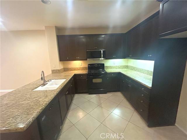 Eastvale, CA 91752,6255 Isidora