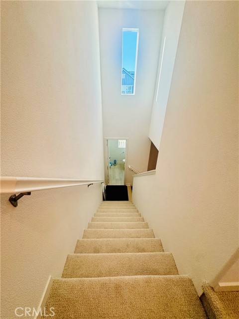 Corona, CA 92883,3972 Lavine #110