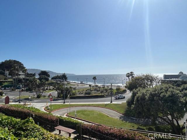 Redondo Beach, CA 90277,650 The Village #106