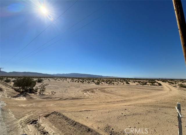 Twentynine Palms, CA 92277,0 Pinto Mountain Road