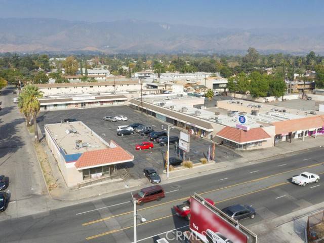 San Bernardino, CA 92404,204 E Highland Avenue