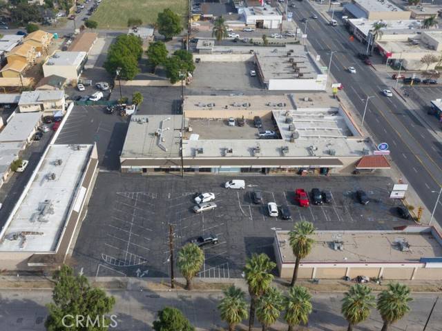 San Bernardino, CA 92404,204 E Highland Avenue