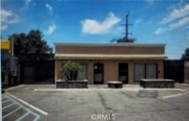 Corona, CA 92879,13575 Magnolia Avenue