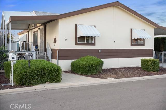 Hesperia, CA 92345,9161 Santa Fe E Ave #17