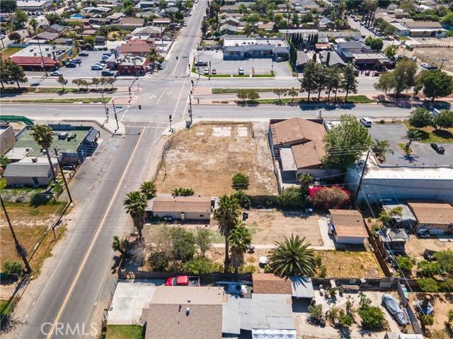 Corona, CA 92879,13653 Magnolia Avenue