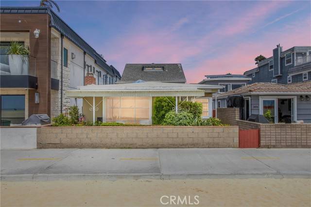 Newport Beach, CA 92661,1408 W Oceanfront