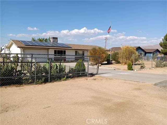 Apple Valley, CA 92308,22382 Pahute Road