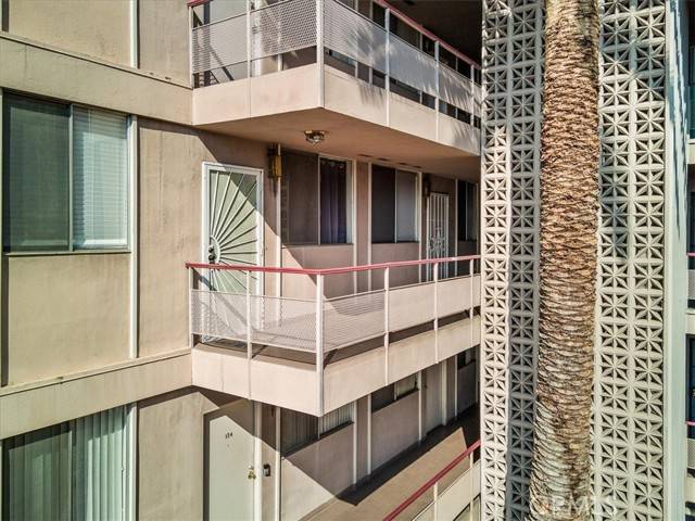 Riverside, CA 92506,6979 Palm Court #234J