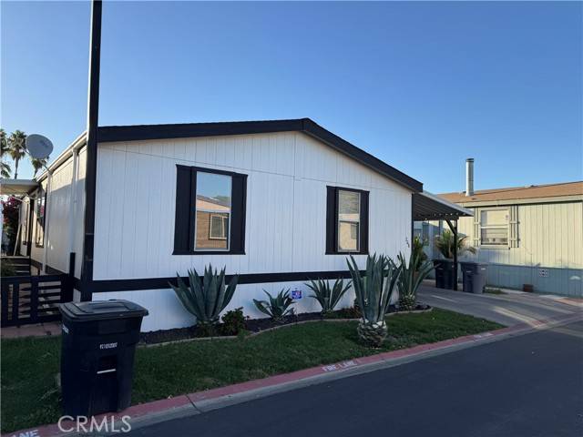 Perris, CA 92571,350 E San Jacinto Avenue #208