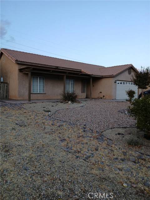 Adelanto, CA 92301,11008 Pemberton Way