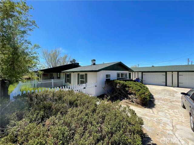 Apple Valley, CA 92307,21621 Pine Ridge Avenue