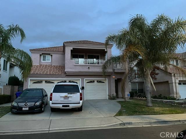 Fontana, CA 92336,8043 Tuscany Street