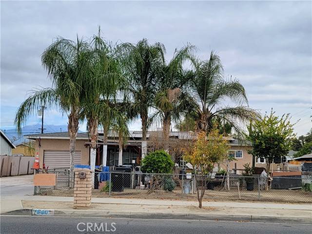 Hemet, CA 92543,880 S State Street