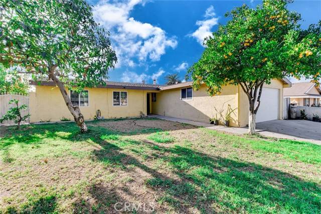 Corona, CA 92879,3638 Candlewood Street