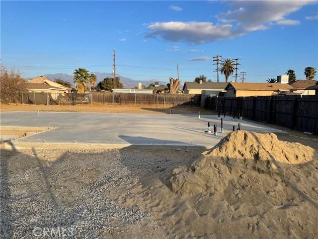 Hemet, CA 92543,310 N Western