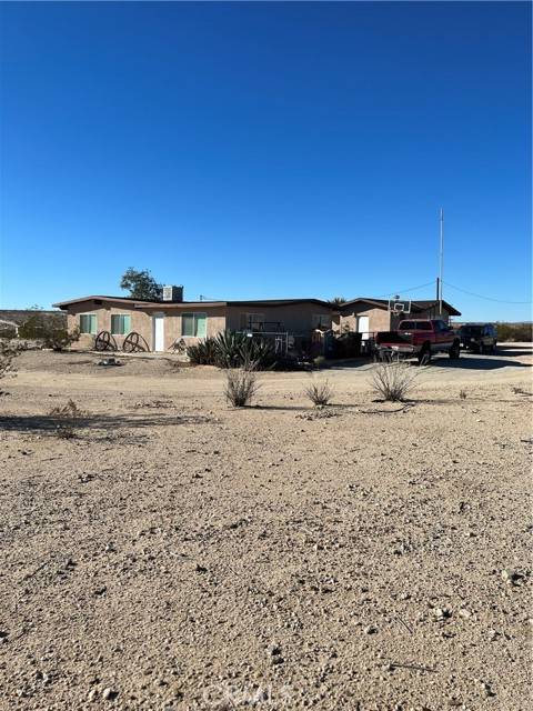 Twentynine Palms, CA 92277,71688 MACRAE Road