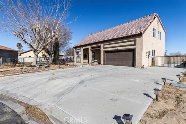 Helendale, CA 92342,15080 Birdie Lane