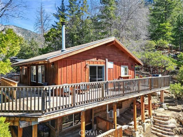 Idyllwild, CA 92549,24950 Roble Drive