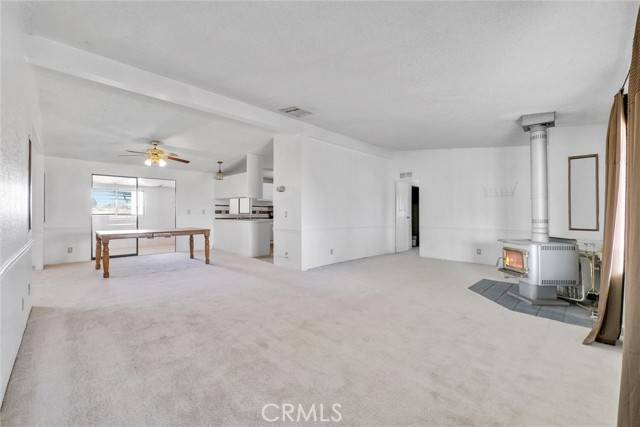 Phelan, CA 92371,10164 White Road