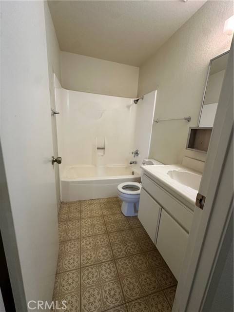 Indio, CA 92201,80833 Dartmouth Avenue
