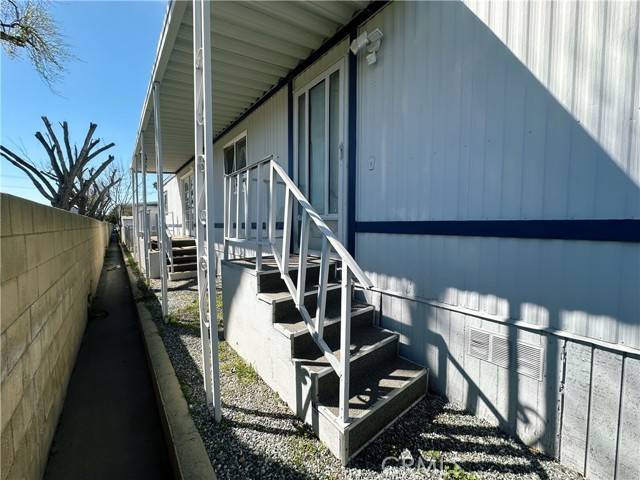 Hemet, CA 92545,1150 N Kirby Street #72
