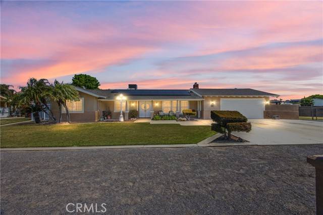 Norco, CA 92860,2717 Vine Avenue