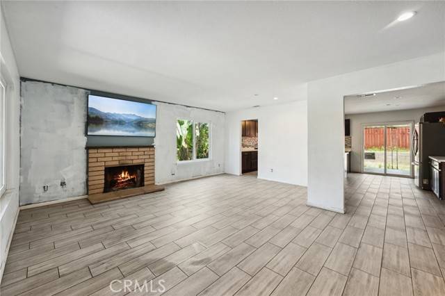 Highland, CA 92346,6677 La Praix Street