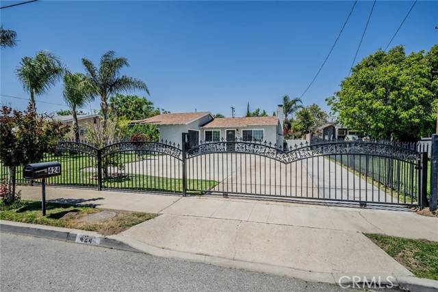 Rialto, CA 92376,424 E Rialto Avenue