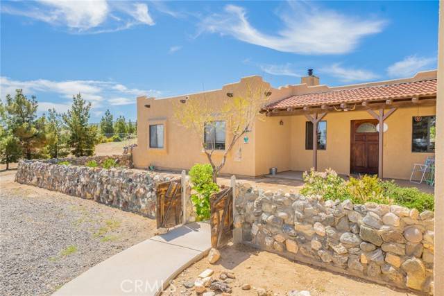 Phelan, CA 92371,5131 Cygnet Road #A-B