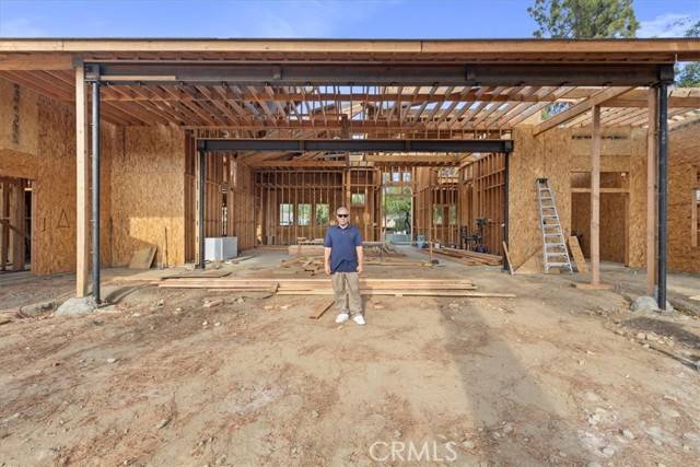 Upland, CA 91784,1629 N Palm Avenue