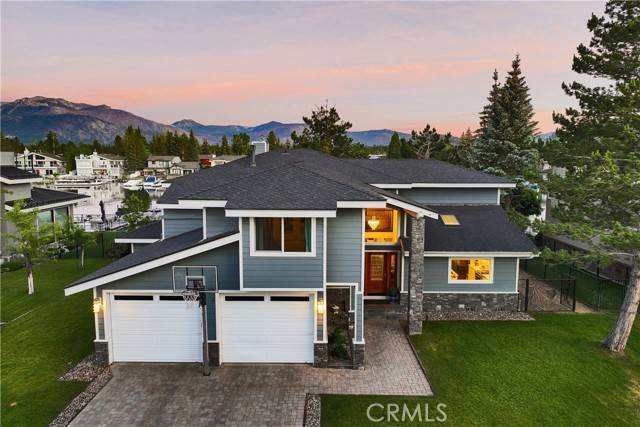 South Lake Tahoe, CA 96150,276 Beach Drive