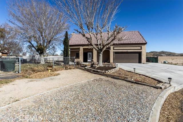 Helendale, CA 92342,15080 Birdie Lane