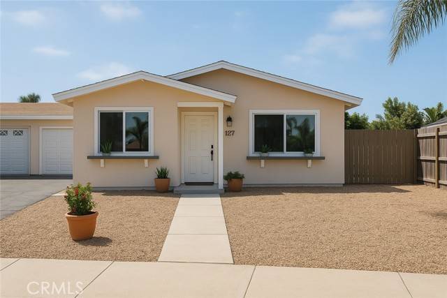 Oceanside, CA 92057,4493 Estada