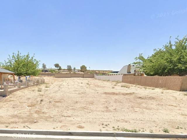 Helendale, CA 92342,13799 Windward Lane