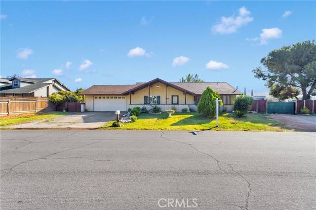 Jurupa Valley, CA 92509,4694 Filly