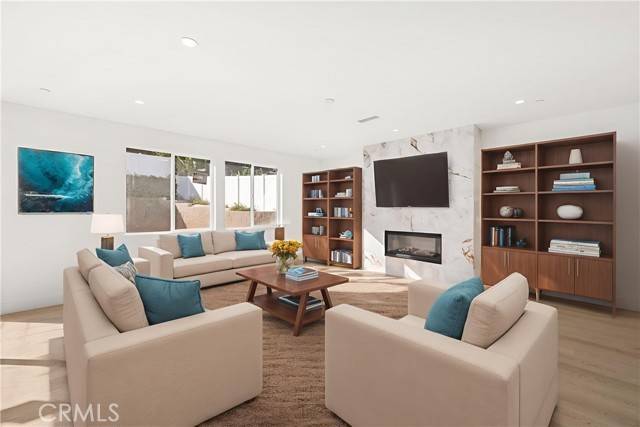 Corona, CA 92881,3704 Howe Street