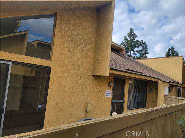 Upland, CA 91786,435 W 9th #A-7