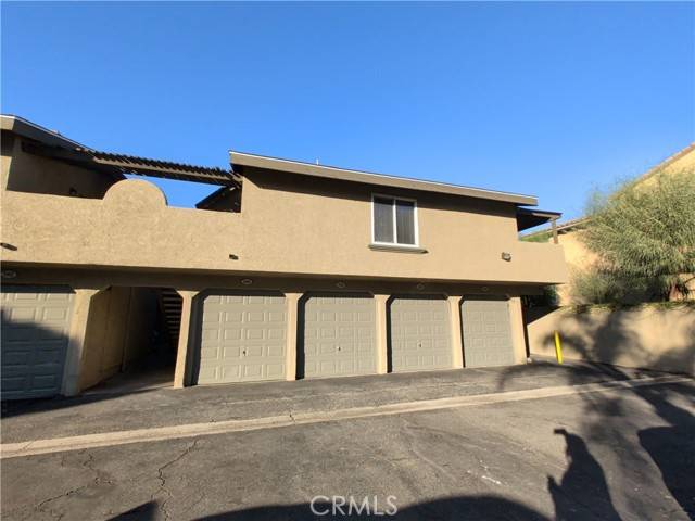 Corona, CA 92879,779 Gianni